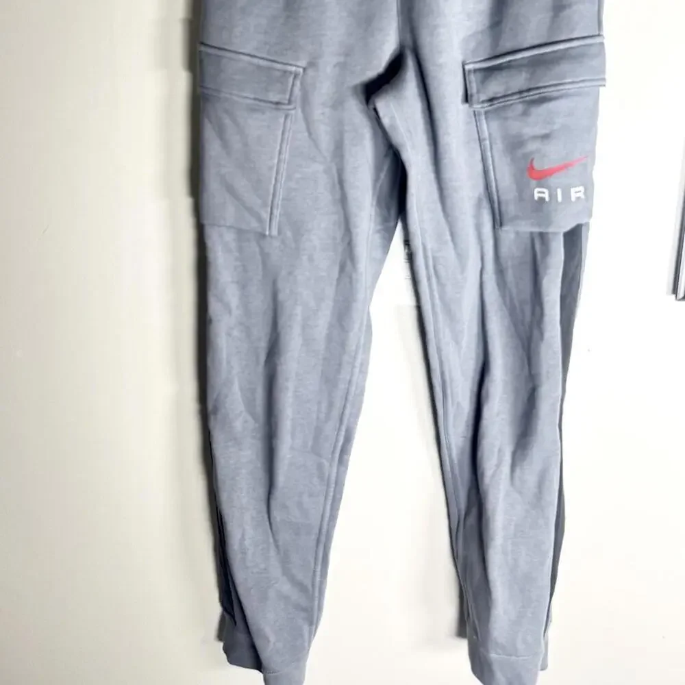 Nike Big Kids Air Standard-Fit Fleece Sportswear Club Cargo Jogger Pants.